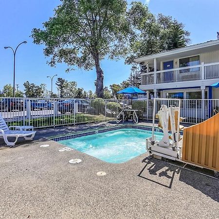 Motel 6-Oakland, Ca - Embarcadero Kültér fotó