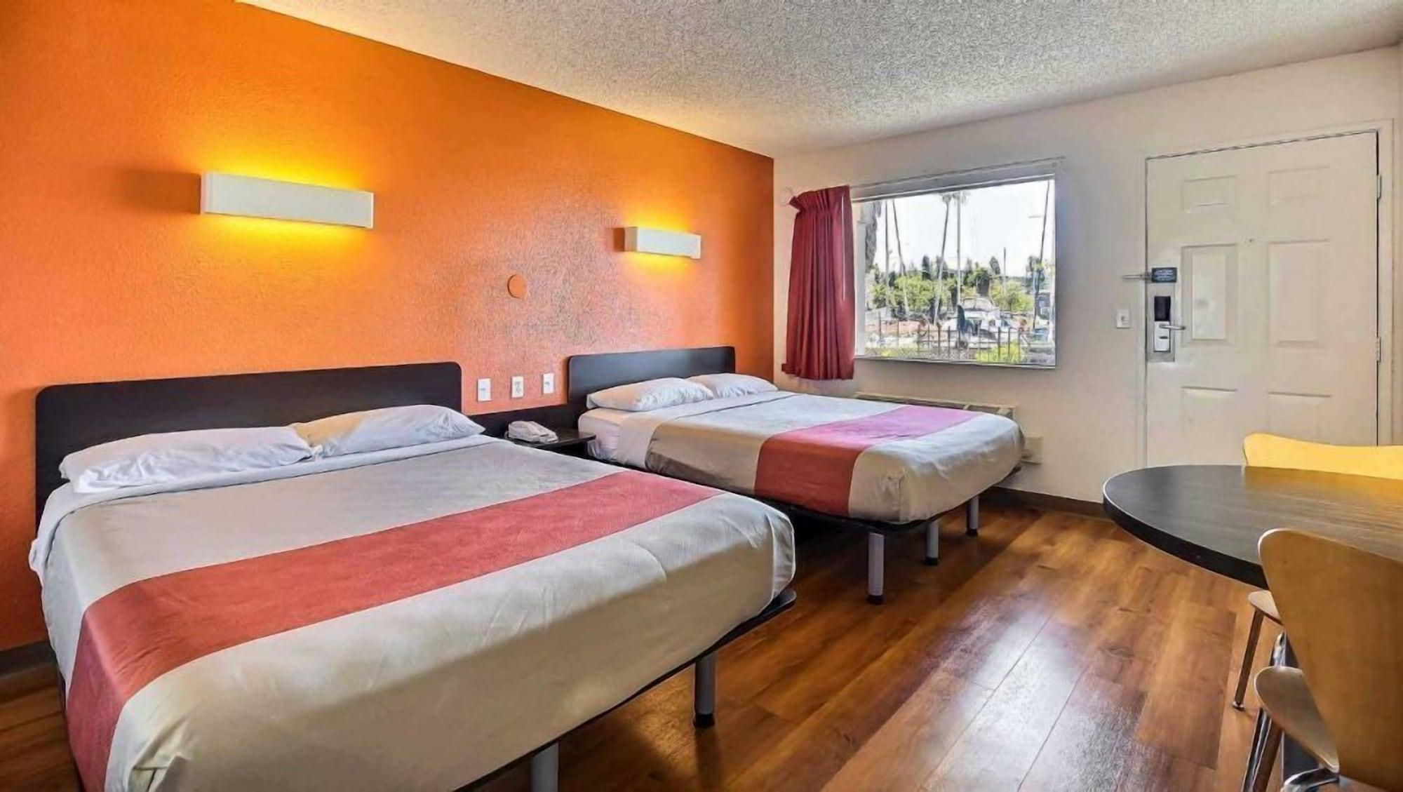 Motel 6-Oakland, Ca - Embarcadero Kültér fotó